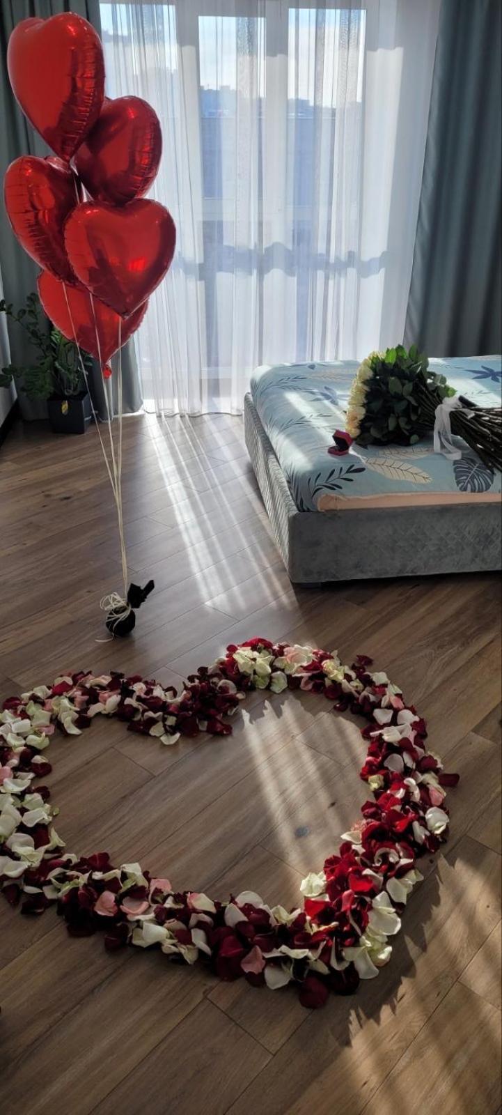Люкс Апартаменти Район Автовокзалу В Жкарена Та Жк Great House Поблизу Обласноі Лікарні 罗夫诺 外观 照片